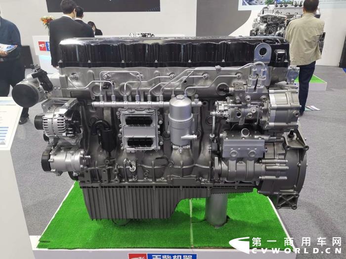 玉柴機器YCK13-60系列國六柴油發動機，功率覆蓋530-600馬力2.jpg